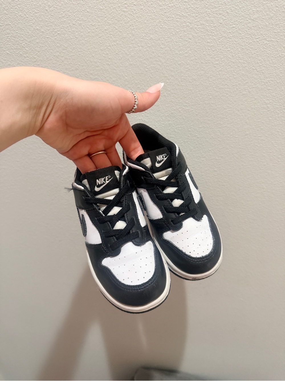 Nike Toddler Black and White Low-Top Sneakers